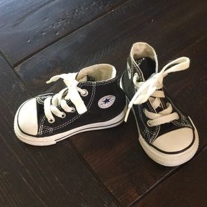 Toddler size 4 black high top converse